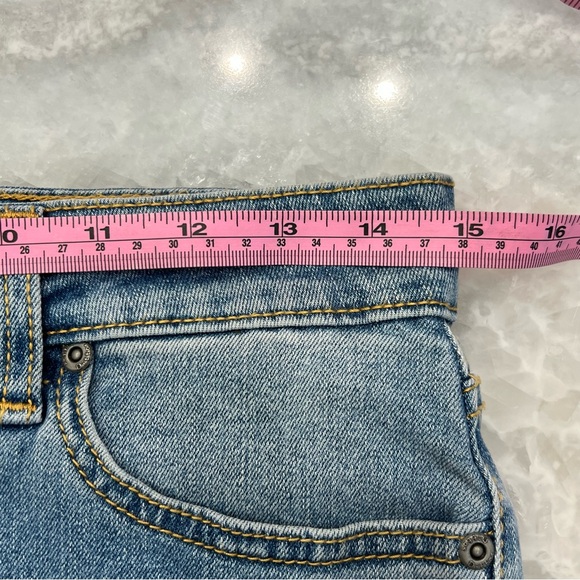 DITTOS Floral Embroidered Medium Wash Midrise Jeans Sz 6 NWT - Picture 8 of 8